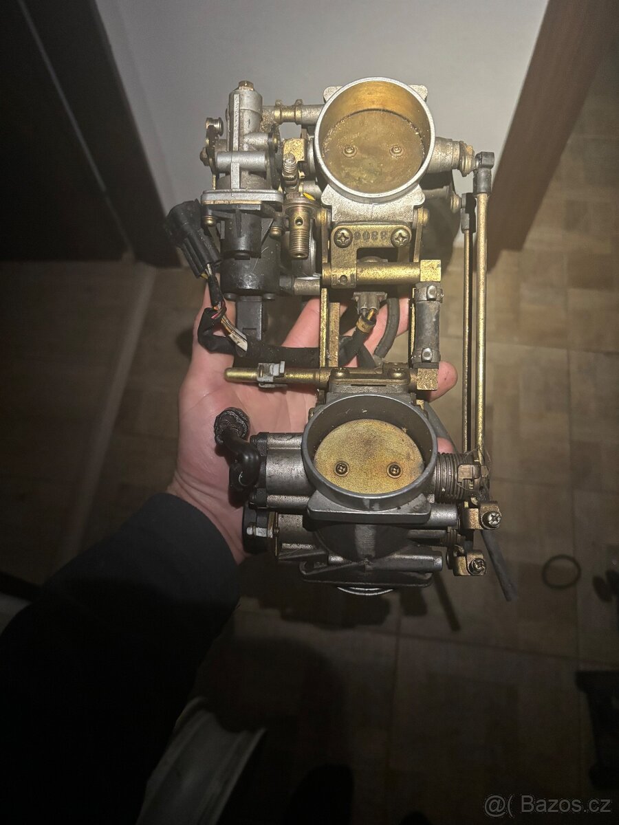 Vstrikovace na Suzuki SV1000N a SV1000S