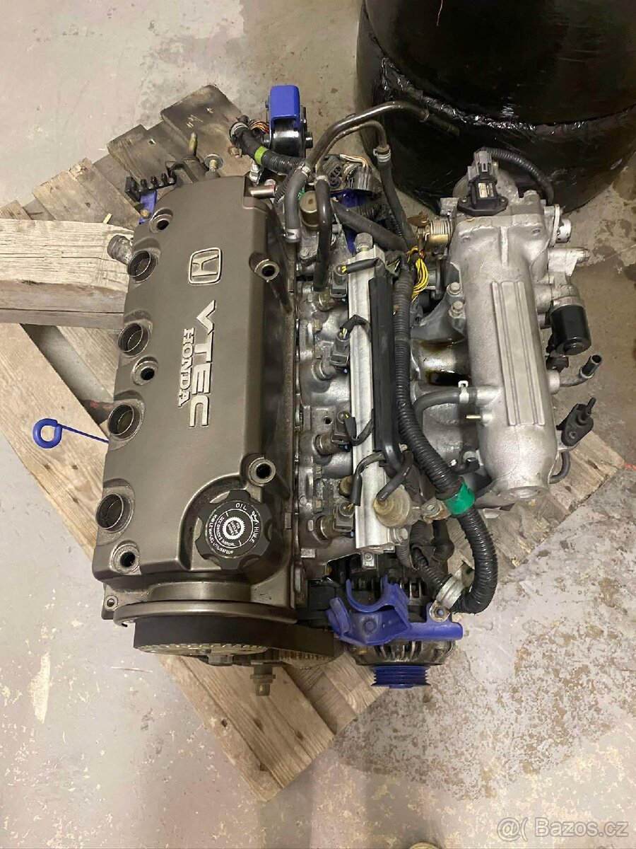 Motory D16Z6