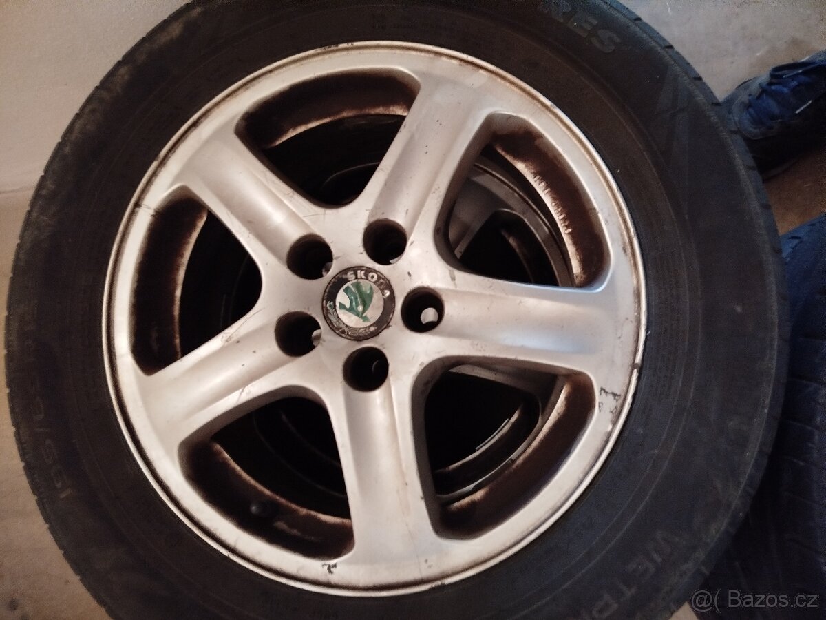 195/65 R15 originál škoda hliníky