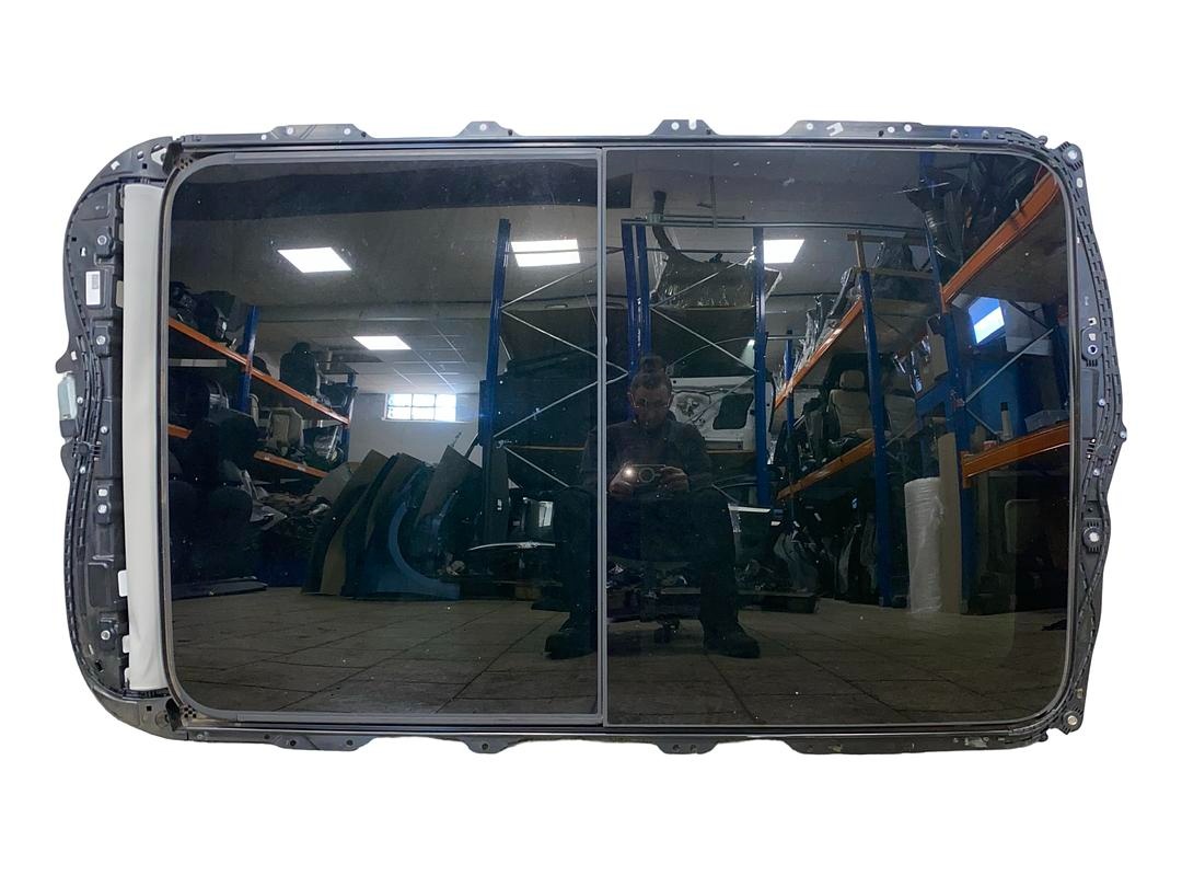 Panoramatické střešní okno 5G9877049 VW Golf 7 kombi 2015