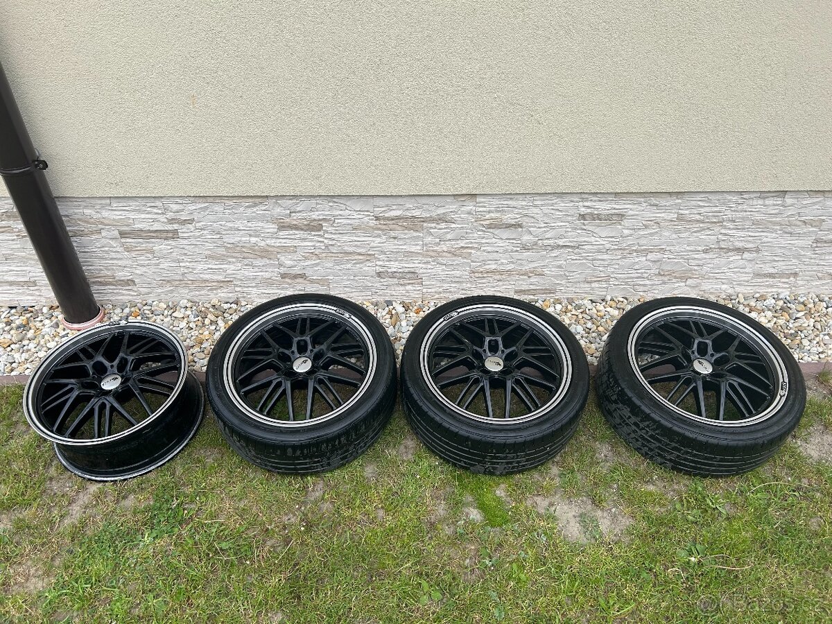 Brock 7,5x17 ET38 5x100 - Jedno kolo prasklé