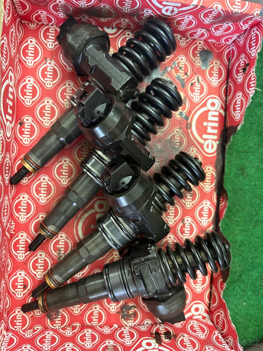 Prodám vstřiky 038130073BQ 2.0tdi 8v