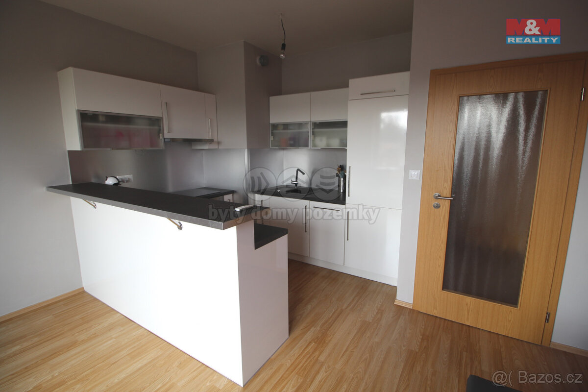 Pronájem bytu 2+kk, 53 m², Praha, ul. Práčská