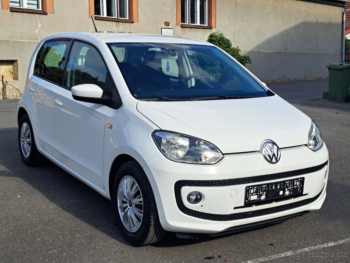 Wolkswagen UP 1.0MPi,2016,Kamera,Výhřev,ESP,106000km.