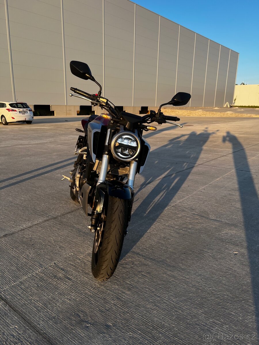 Honda CB125R