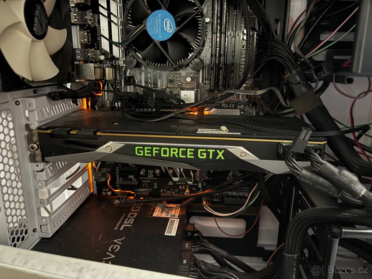 GPU Grafická video karta GTX 1080 Ti Asus Nvidia