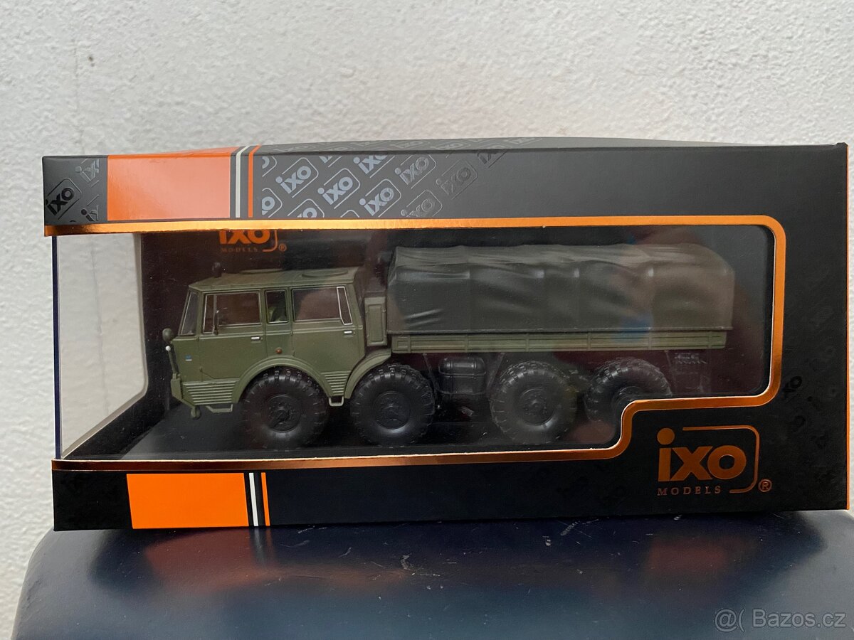 Tatra 813 - 8x8 Kolos - IXO models