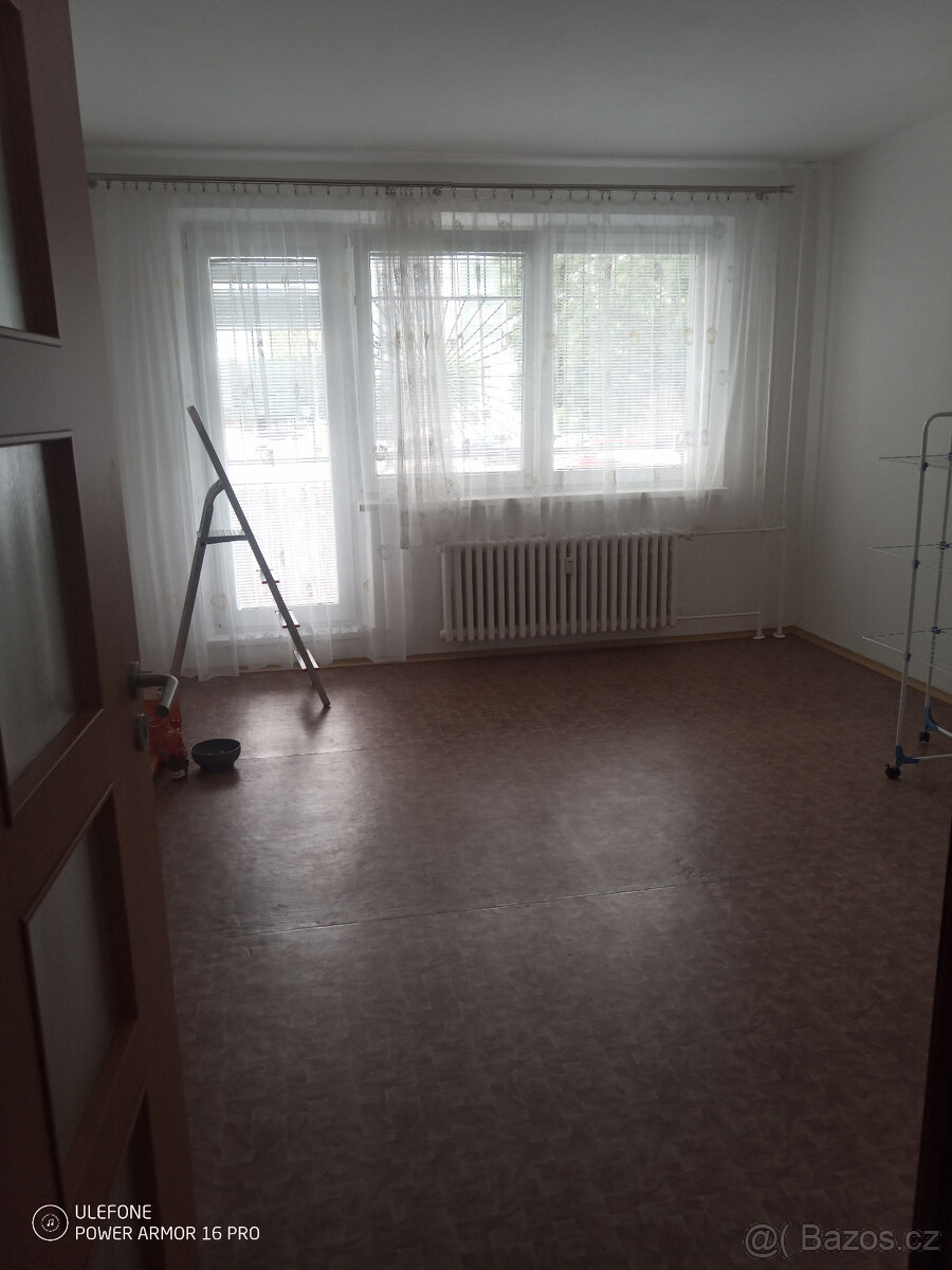 Pronájem pokoje 20m2 plus většího balkonu