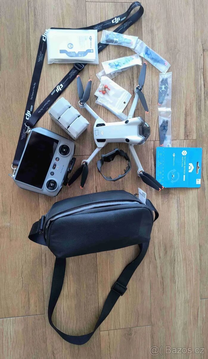 DJI MINI 4 PRO COMBO