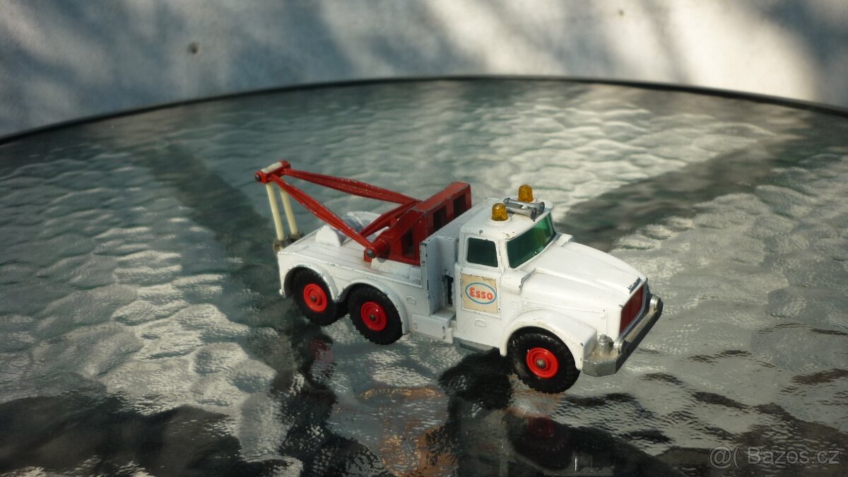 MATCHBOX SUPER KINGS ODTAHOVKA MUSTANG KAMION ATD