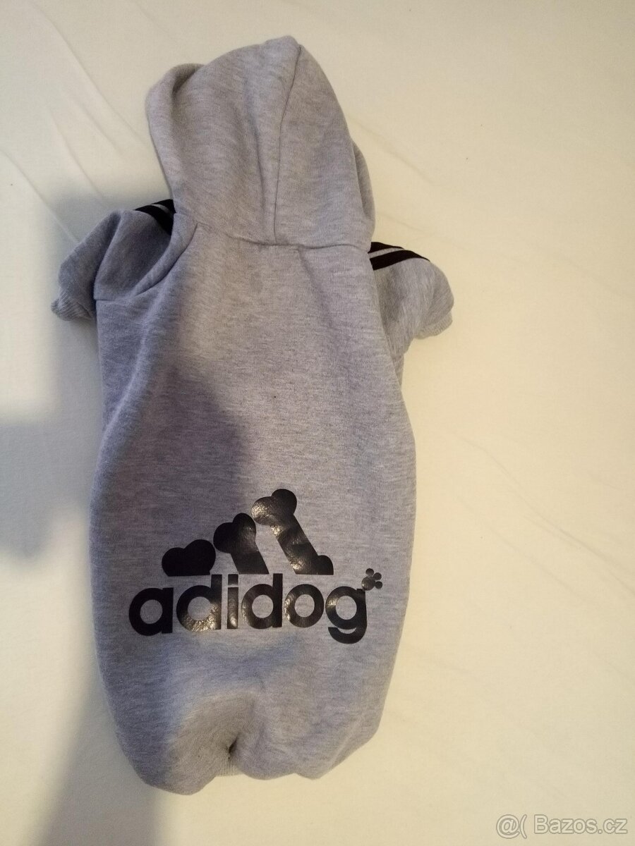 Zimní teplá mikina s kapucí pro fenku