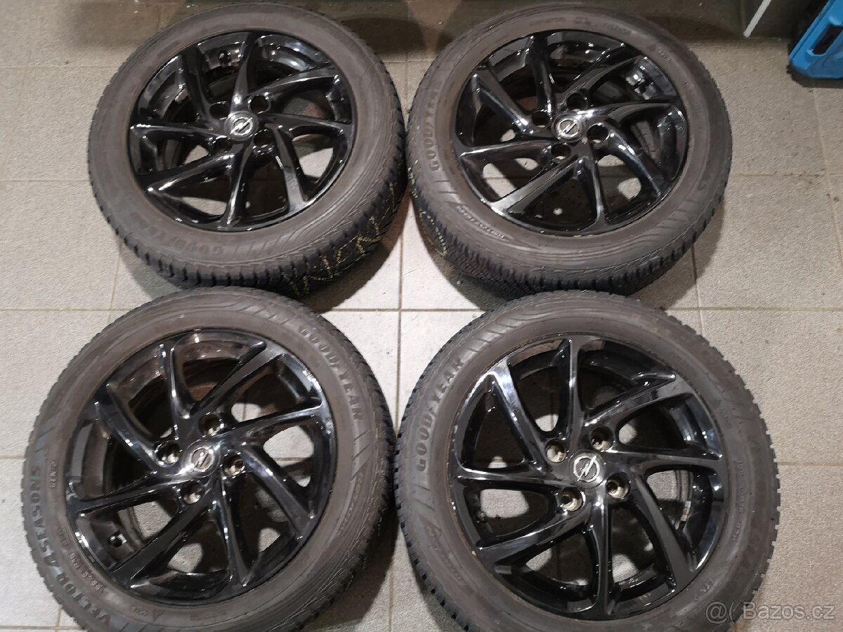 Opel Corsa, Meriva alu 16 + celoroční 195/55/16.