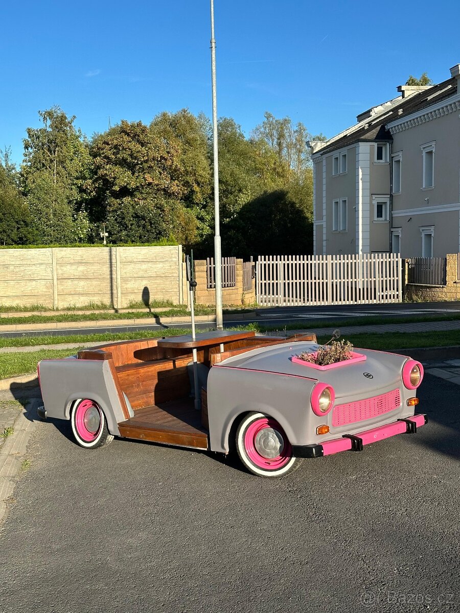 Originální posezení z Trabanta 601