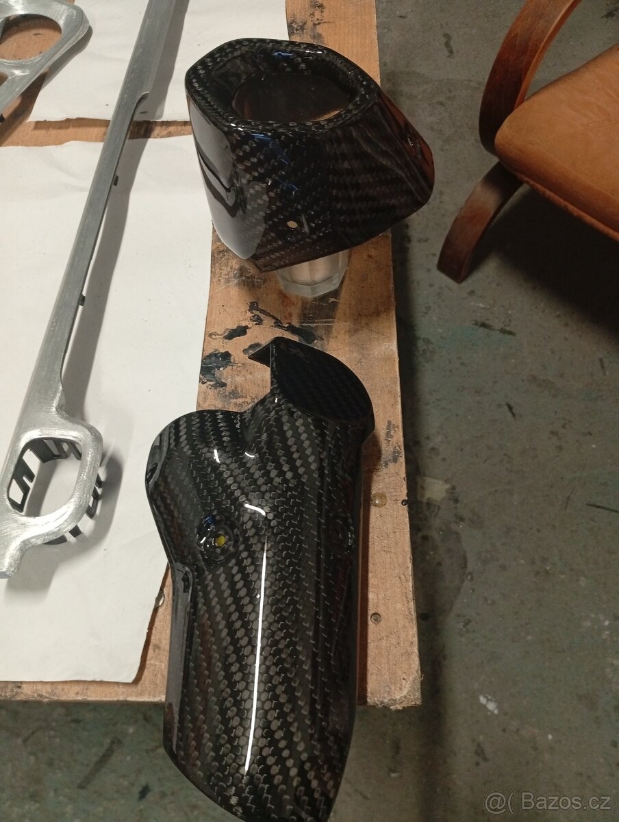 Karbónová koncovka výfuku BMW R1300GS