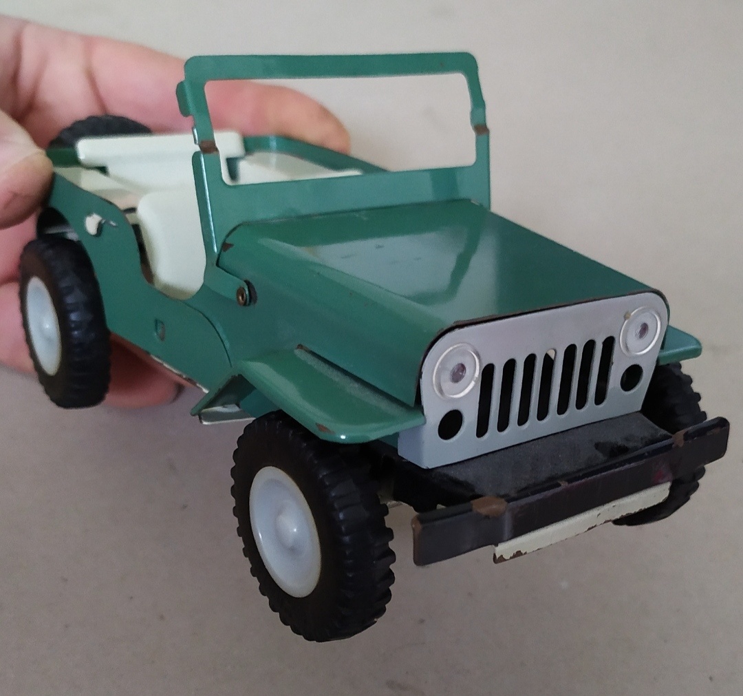 Plechový Jeep Willis od ITES