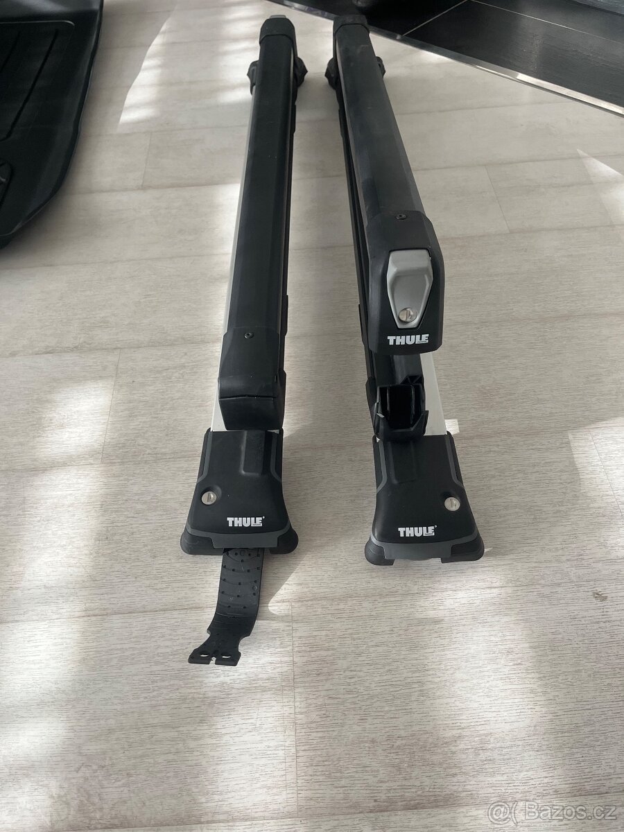 Thule střešní nosiče skoda kodiaq,držaky lyží