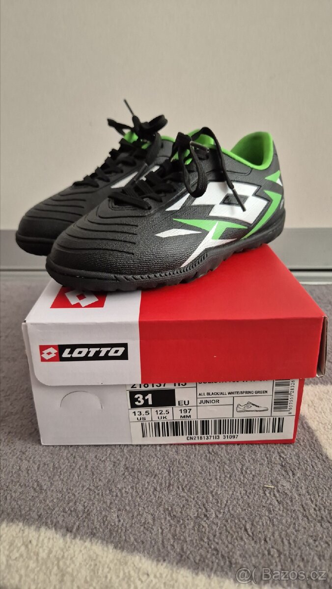 Prodám turfy/kopačky na umělou travu, vel. 31