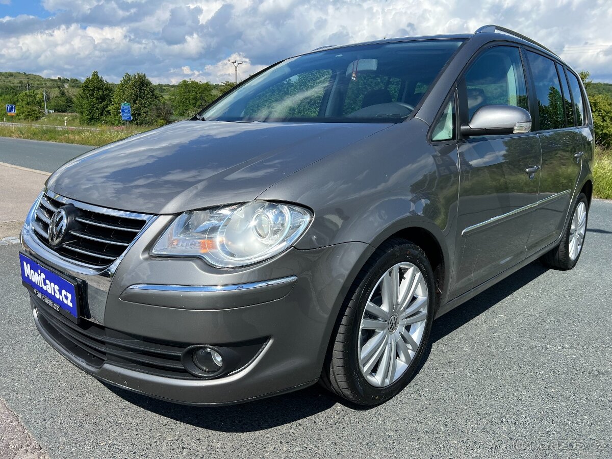 Volkswagen Touran, 2.0 TDi 125kW 7 MÍST, TAŽNÉ