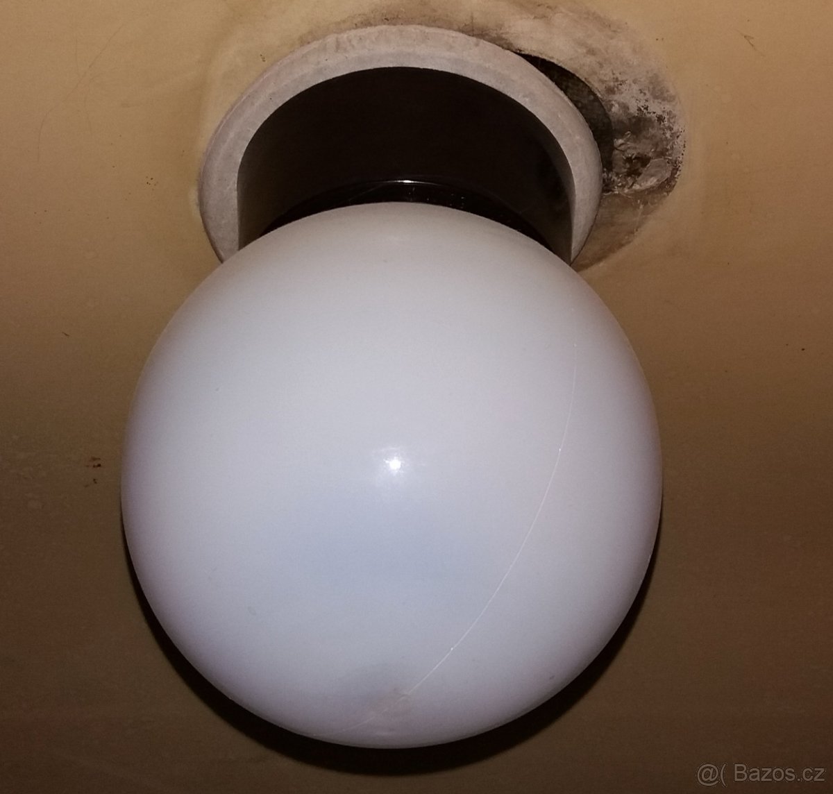 Prodám retro-osvětlení - zachovalé, z minulého století