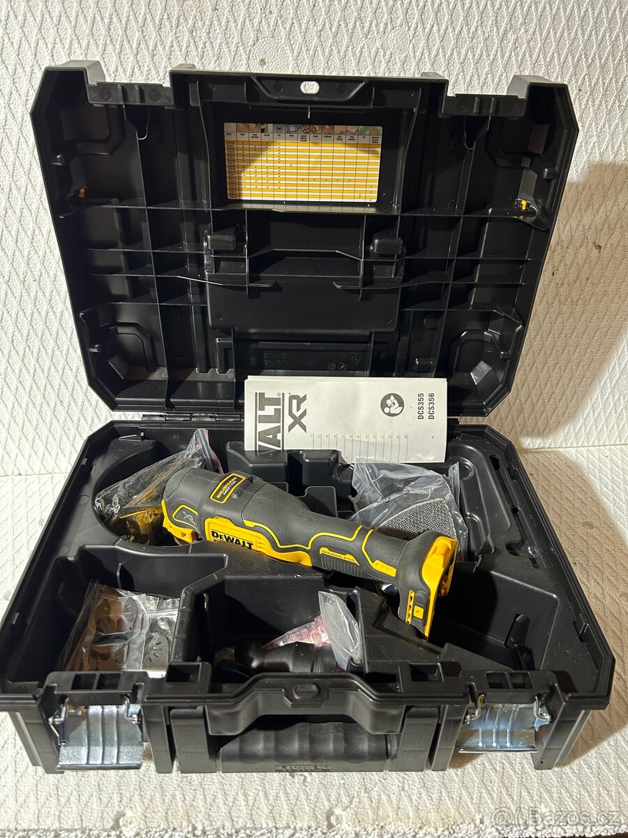 Oscilační bruska Dewalt DCS356NT, multi nástroj