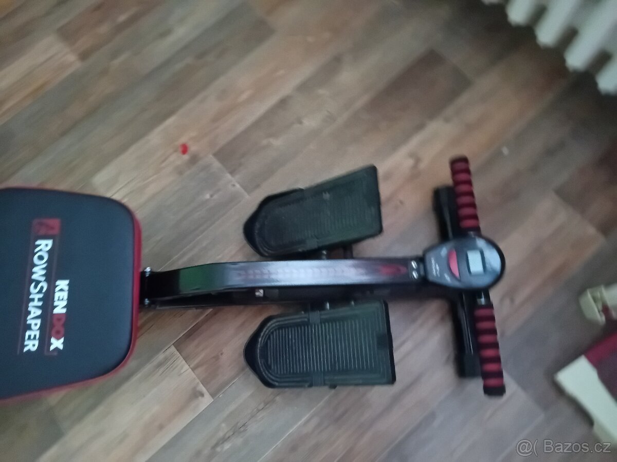 veslovací trenažér Kendox