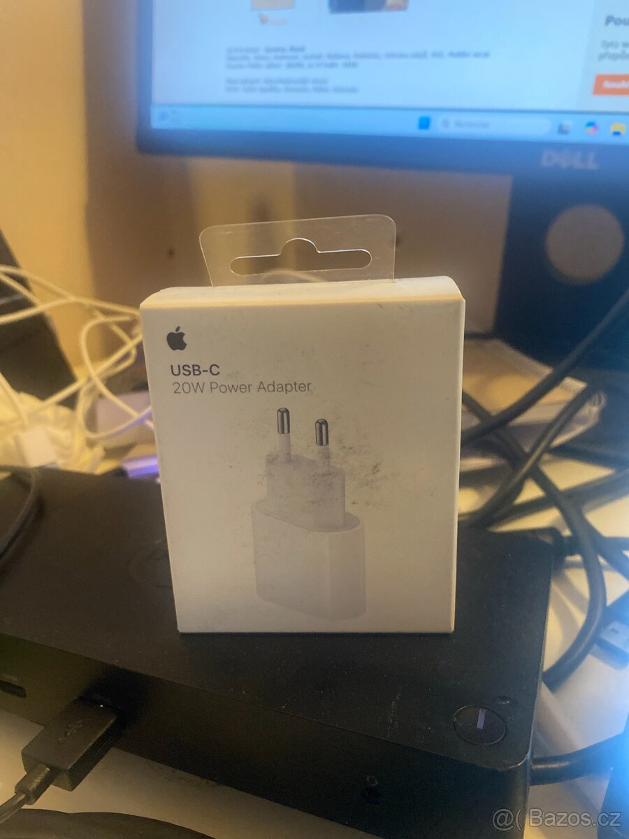 Apple 20W USB-C Power Adapter – nové