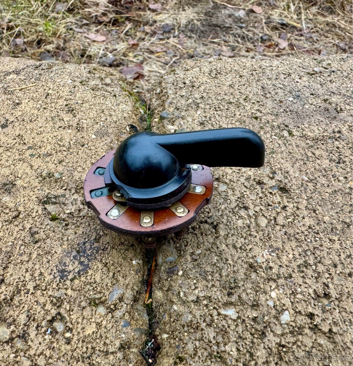 ČZ 125 B T C - přepínač