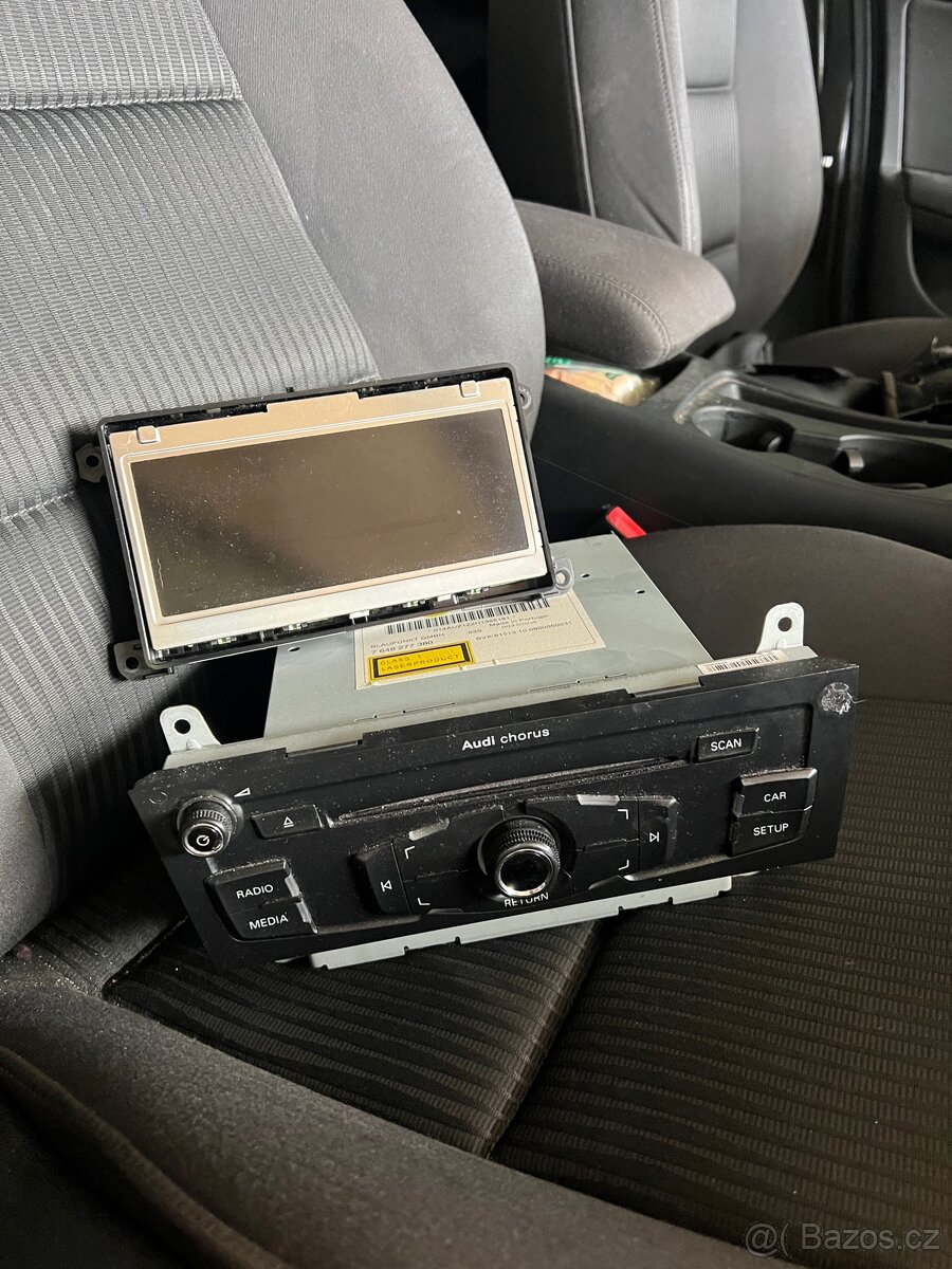 radio z audi A4 B8 8K a A5 8T