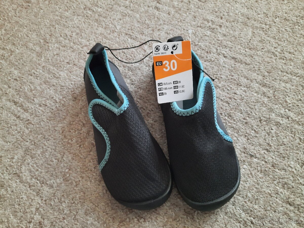 cvičky, přezuvky vel.30