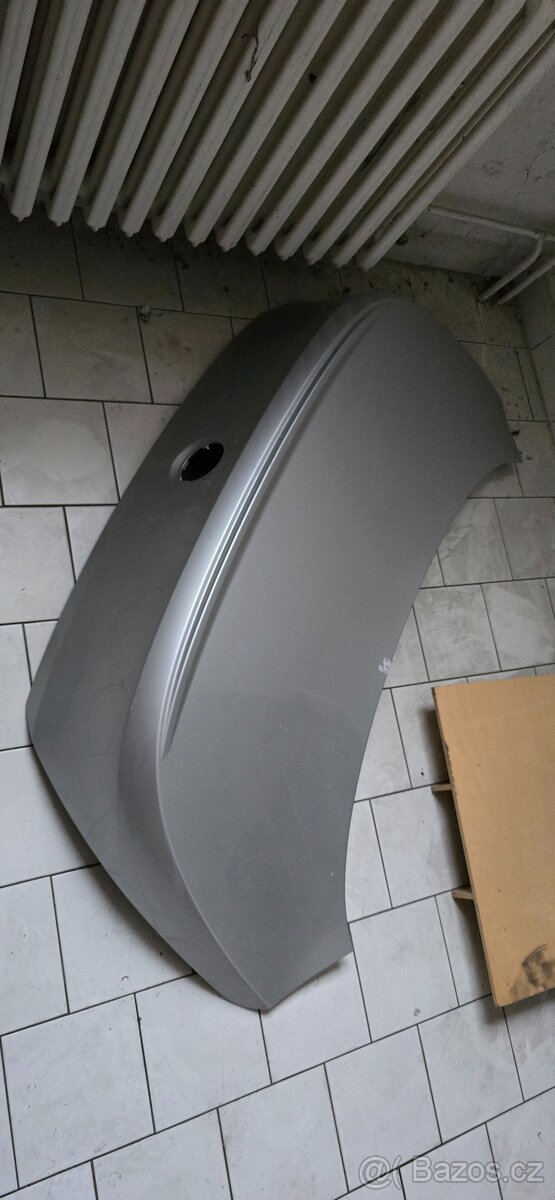 Zadní kapota BMW E63