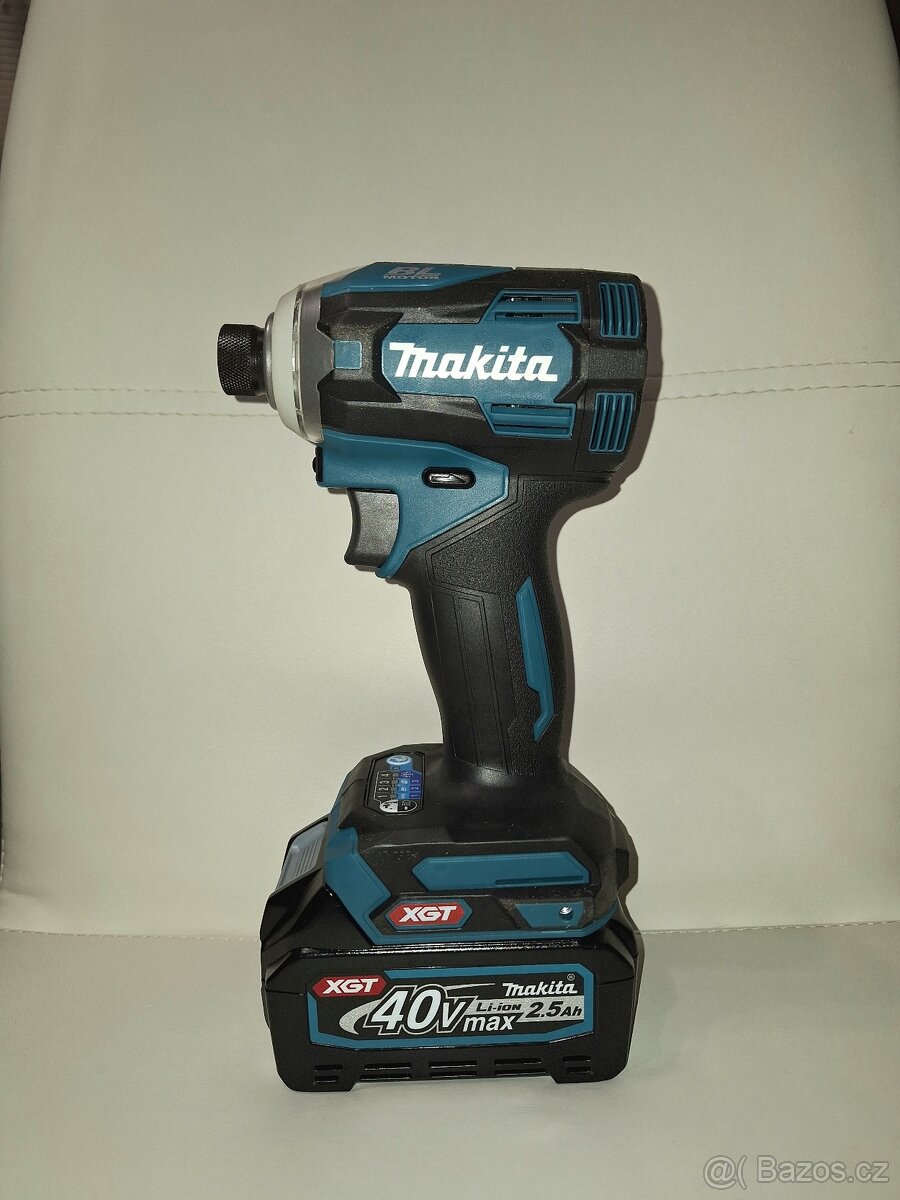 Makita razovy utahovak XGT 40V TD001GZ02