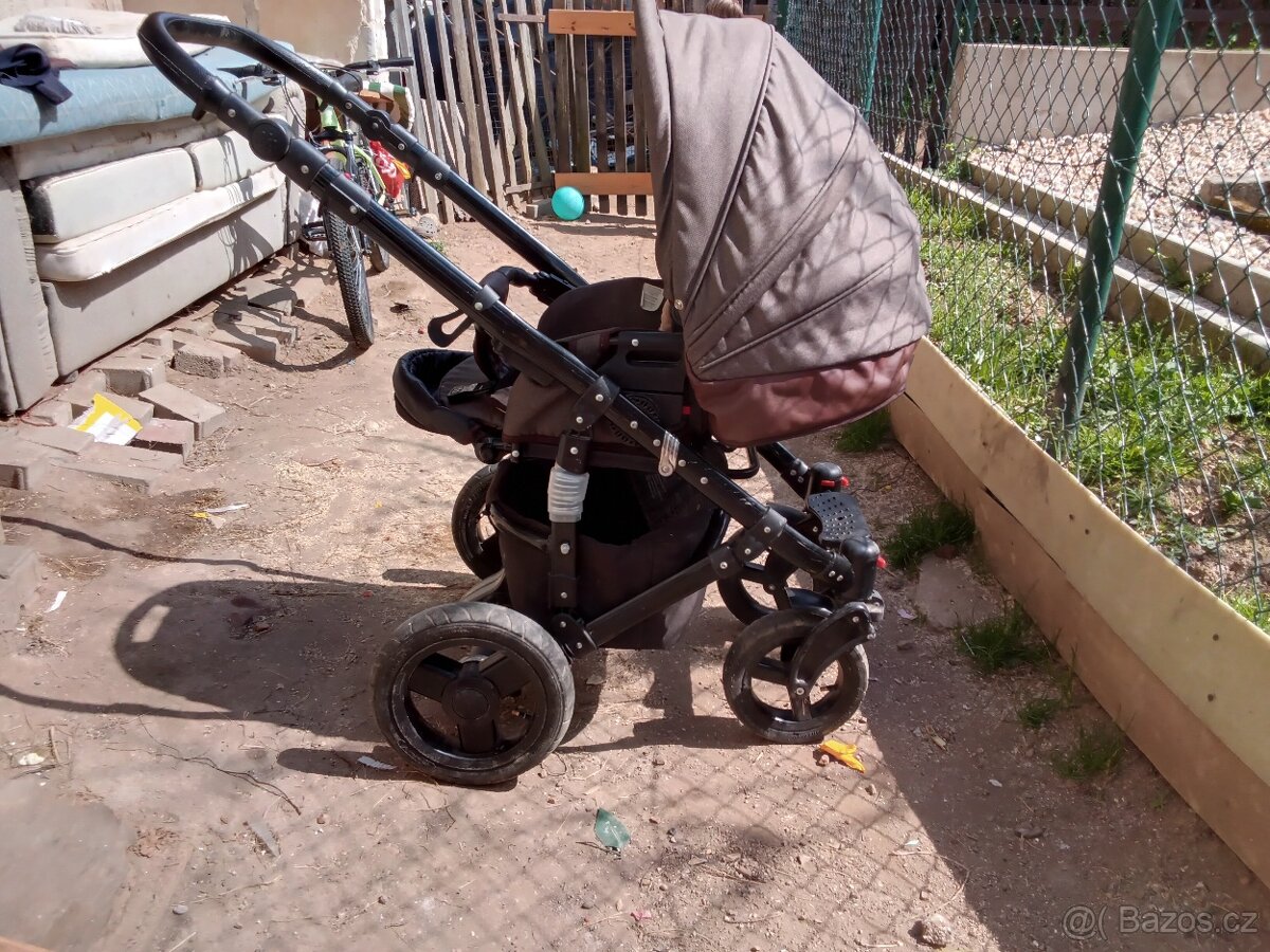 Kočárek trojkombinace adbor