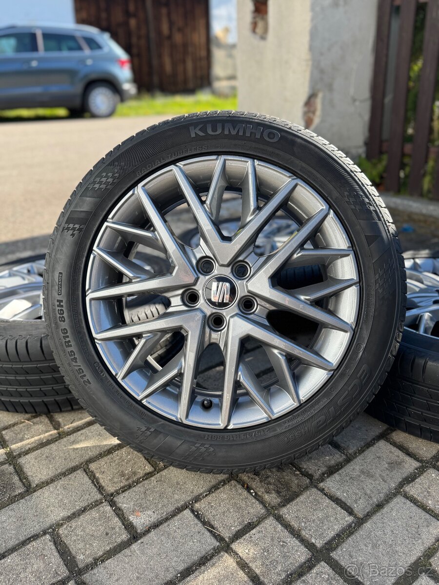 ORIGINÁL Alu SEAT, Volkswagen, Škoda R16, 5x100 - TOP, LETNÍ