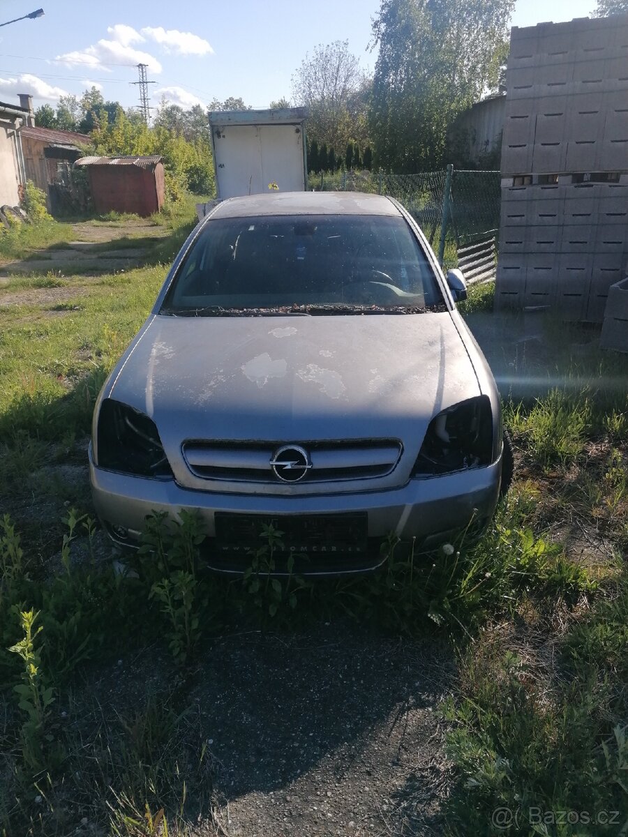 Opel Signum 2,2dti
