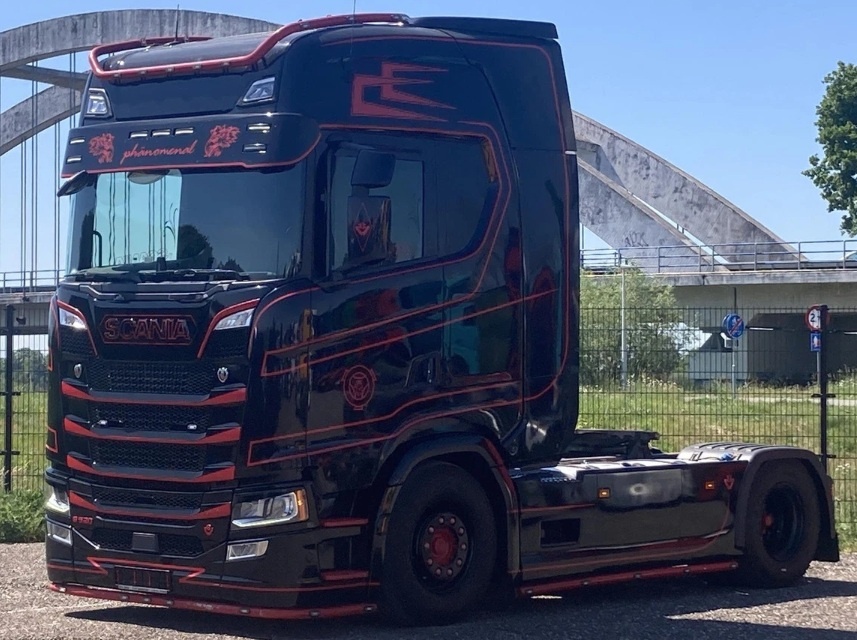 Scania S 520