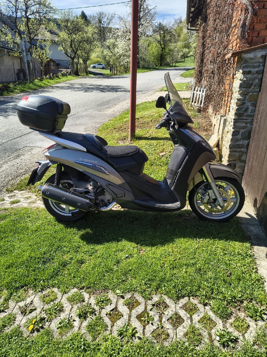 Peugeot Geopolis 500