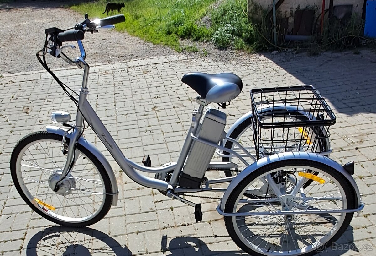 Elektrokolo tříkolka