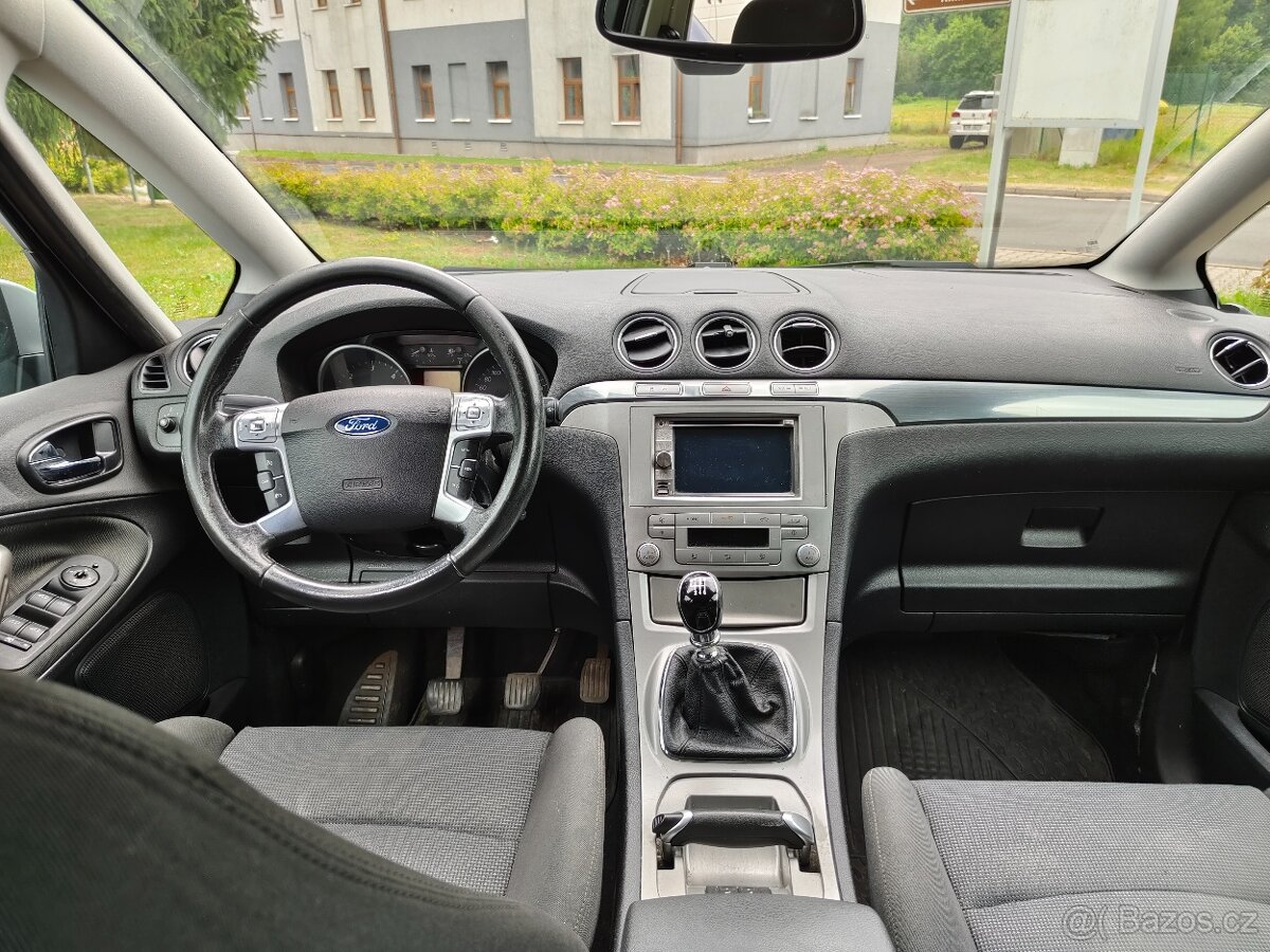 Prodám Ford s-max 2.0(103kw) TDCI