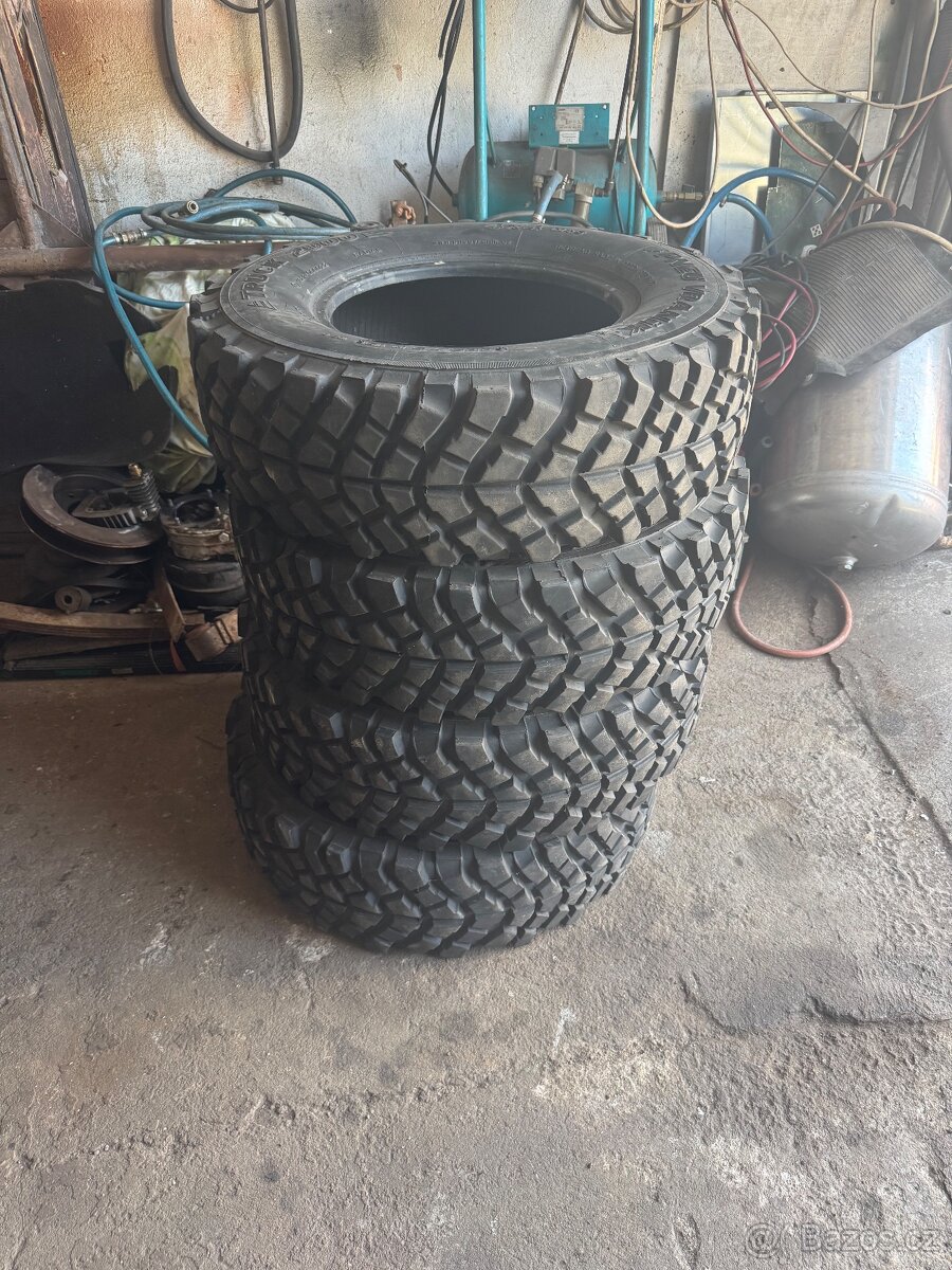 Vranik 225/75 r15 offroad