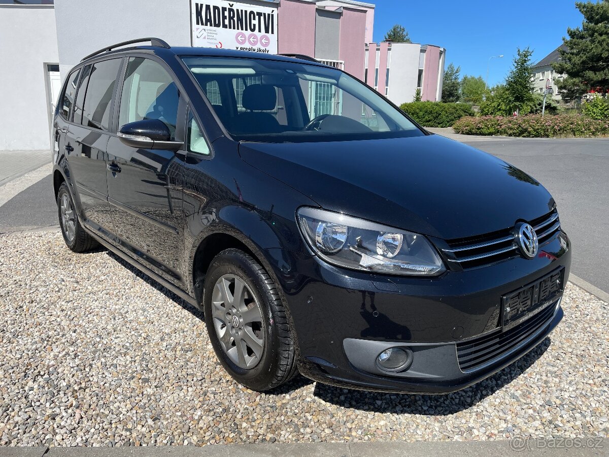 Volkswagen Touran 1.6 TDi/77kW - Navi,TZ,....