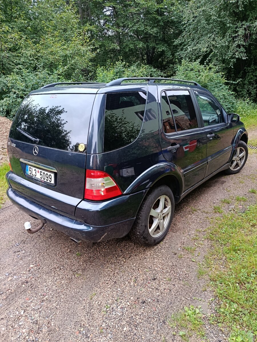 prodám Mercedes AMG