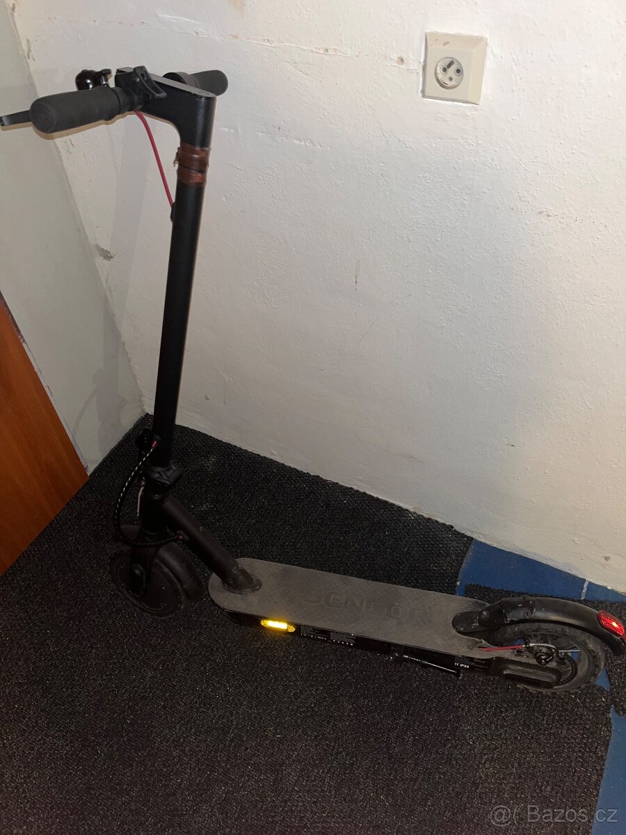 Elektrická koloběžka SENCOR SCOOTER ONE 2020