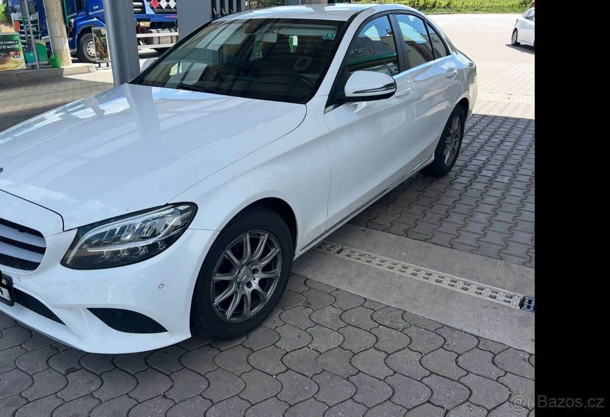 Mercedes -benz c200 d