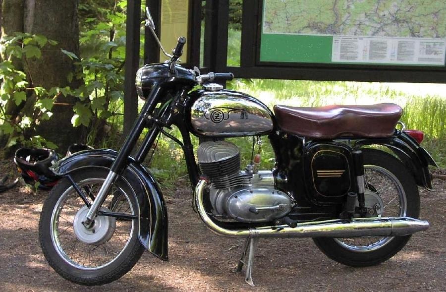 ČZ  250/455 - koupím papíry