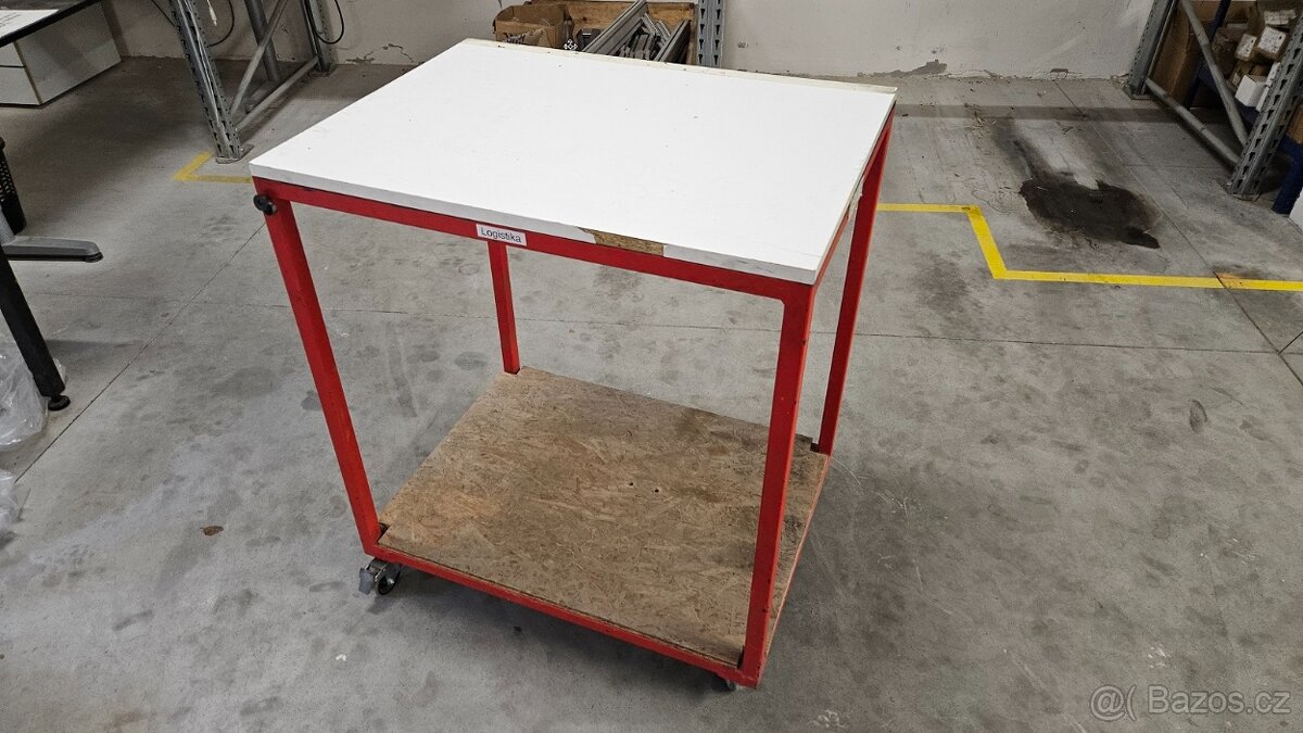 Soubor dílenského vybavení