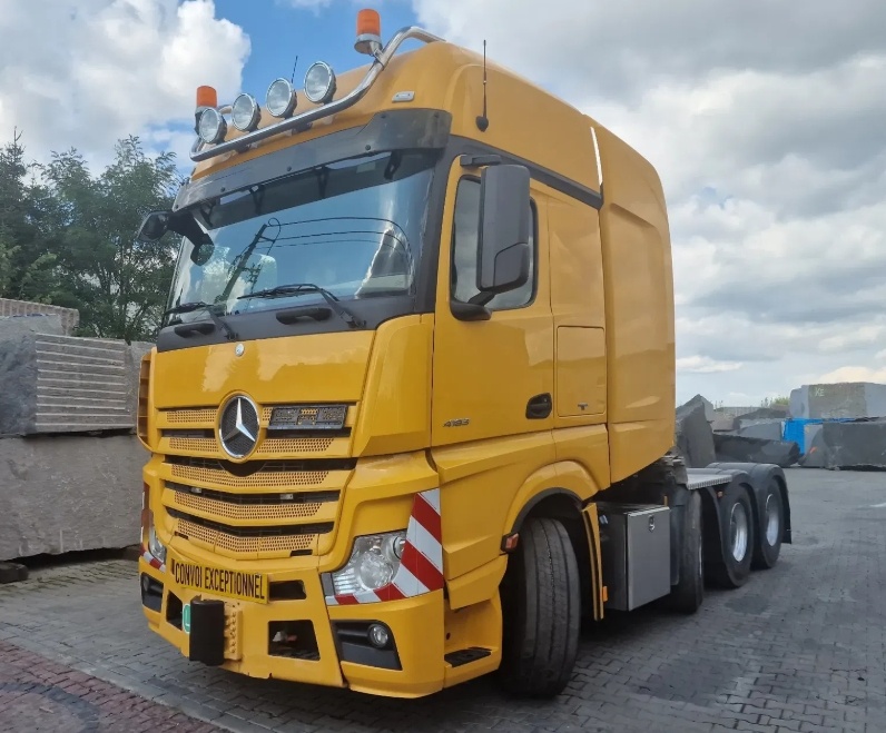 Mercedes-Benz Actros 4163 - 8x4 - Tahač 180t – EURO 6