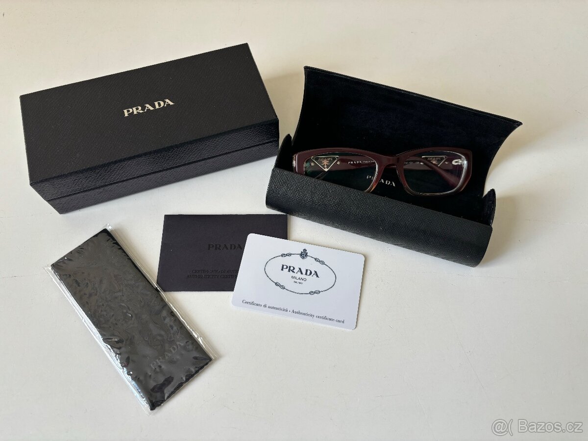Dámské dioptrické brýle značky Prada