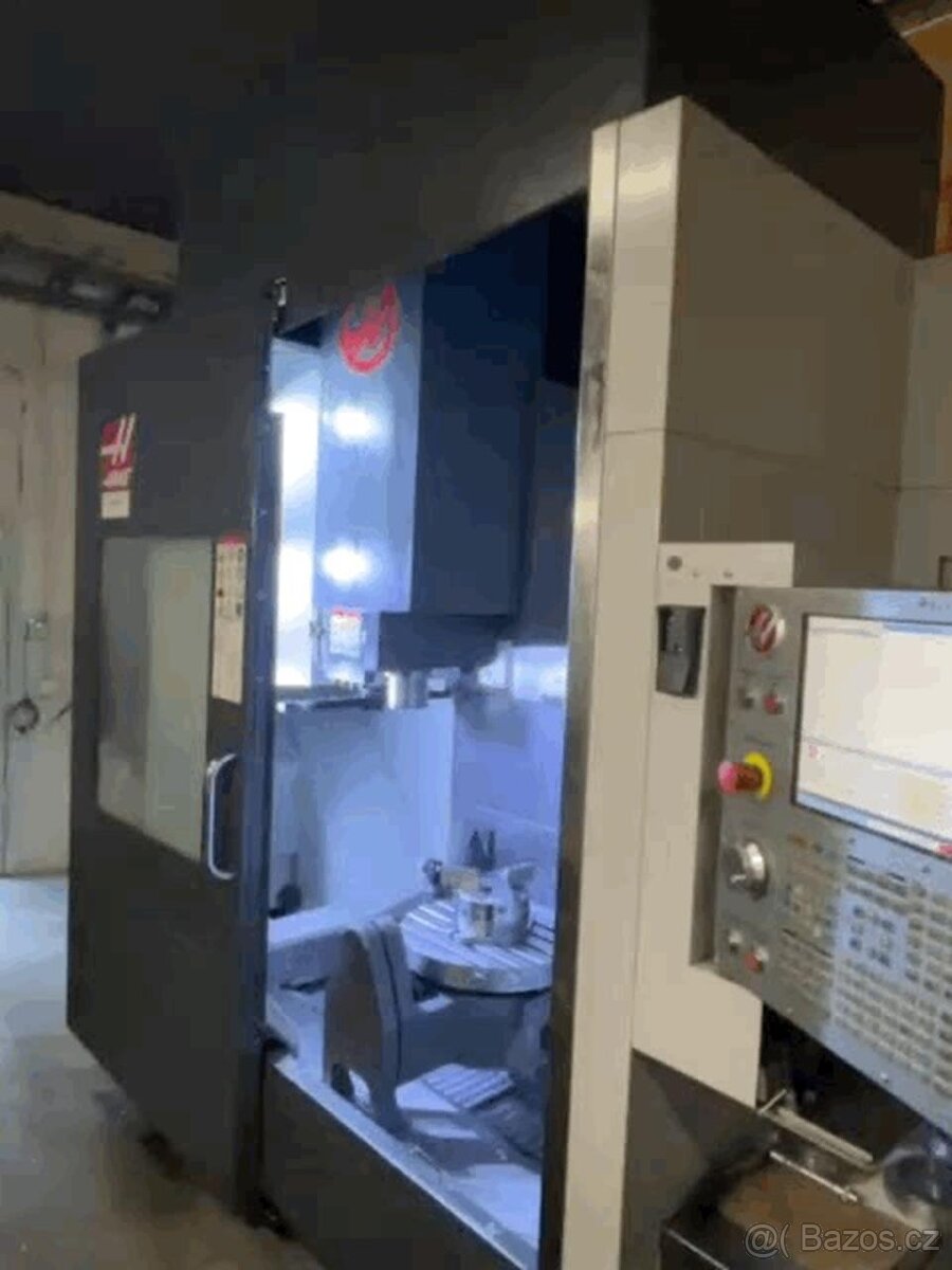 Obráběcí centrum (Univerzální) HAAS UMC 750 (8513)