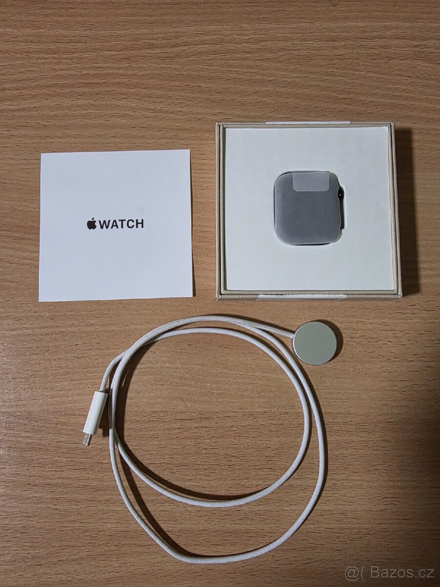 Apple Watch Series 10 46mm Klavírně černý - NOVÝ