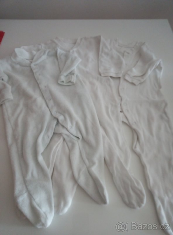 Dětské bílé overaly 3ks vel. 56/62
